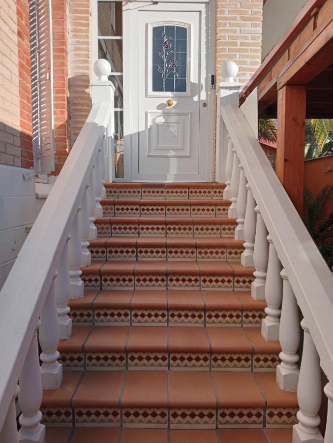 Tu Mansion Guest House Навалкарнеро Екстериор снимка