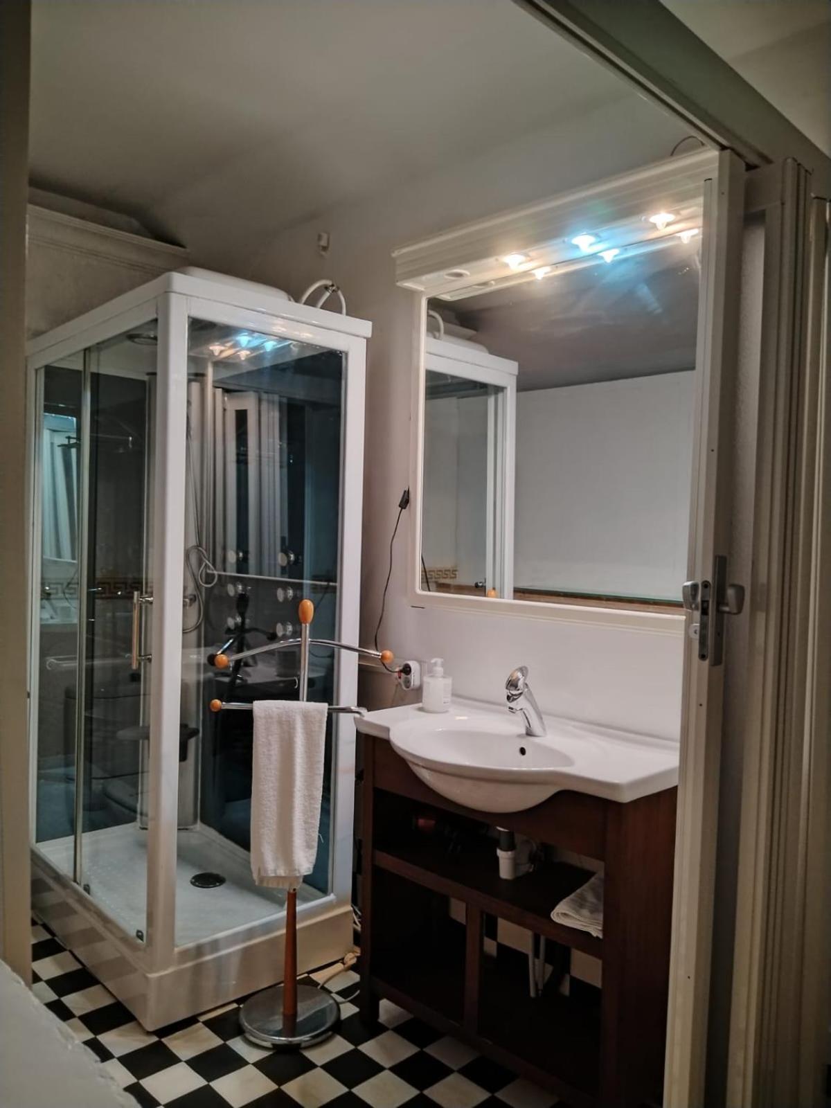 Tu Mansion Guest House Навалкарнеро Екстериор снимка