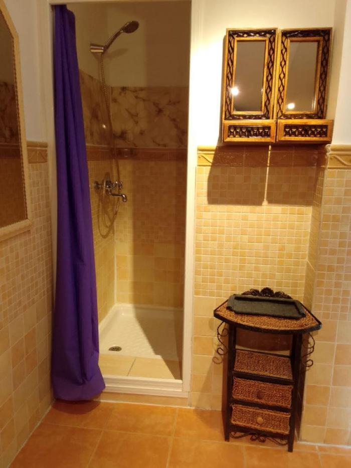 Tu Mansion Guest House Навалкарнеро Екстериор снимка